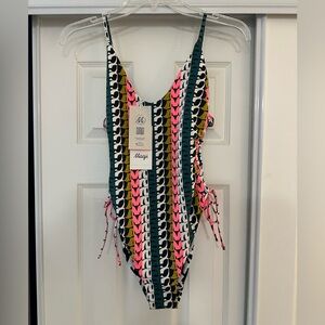 Maaji Women’s Standard Classic Reversible, Large